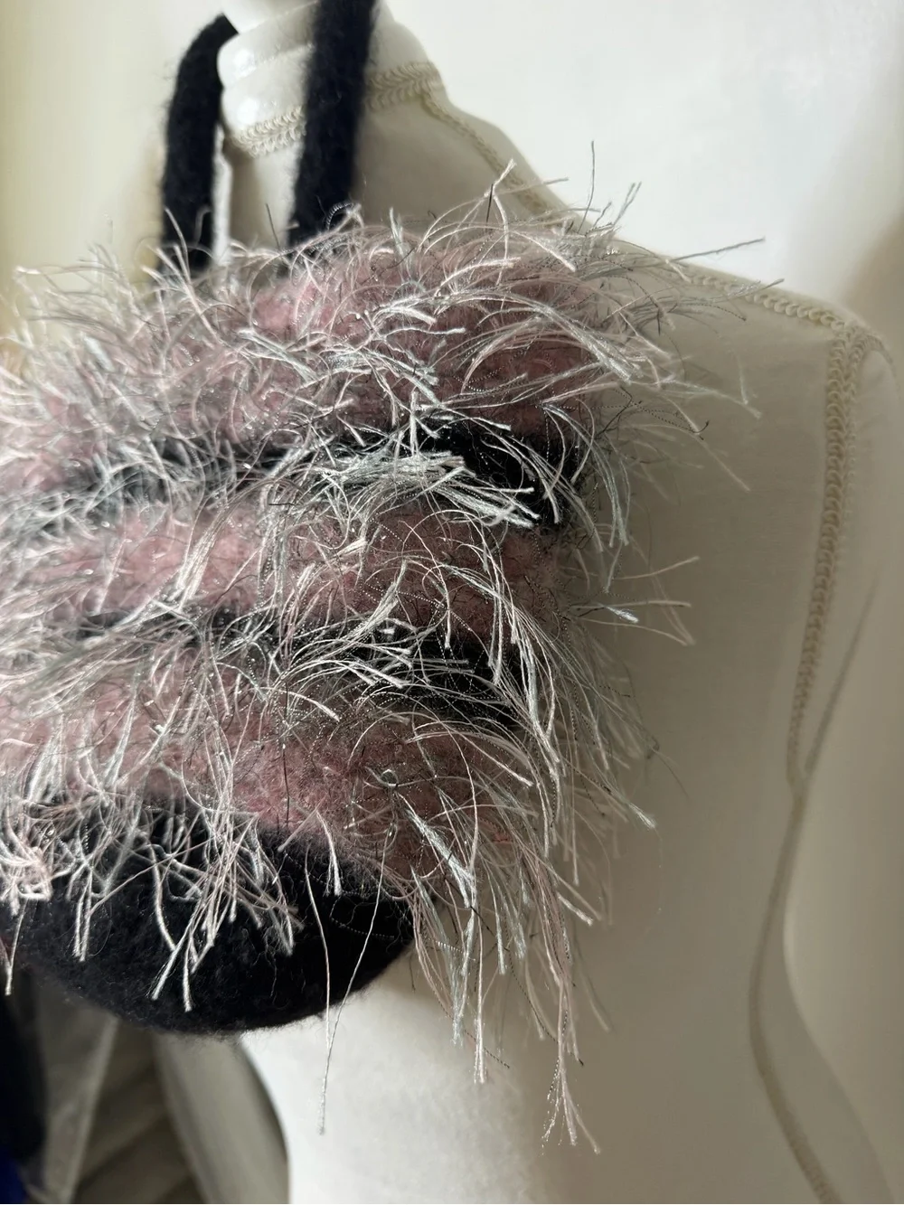 Unbranded wool soft